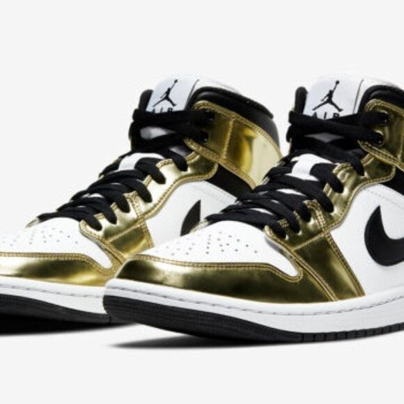 DEADSTOCK 2020 Nike Air Jordan 1 Mid SE 'Metallic Gold' Size 11 - Picture 2 of 16